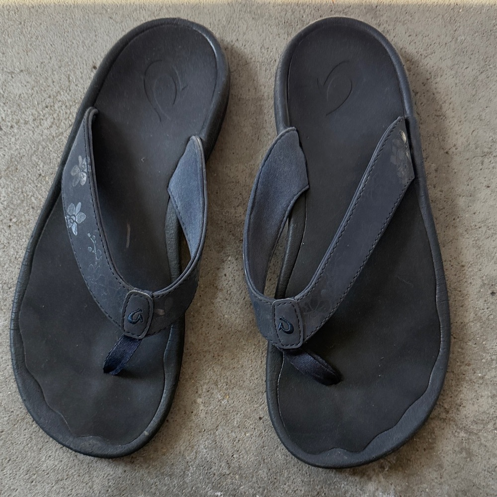 OluKai Black Sandals for Women